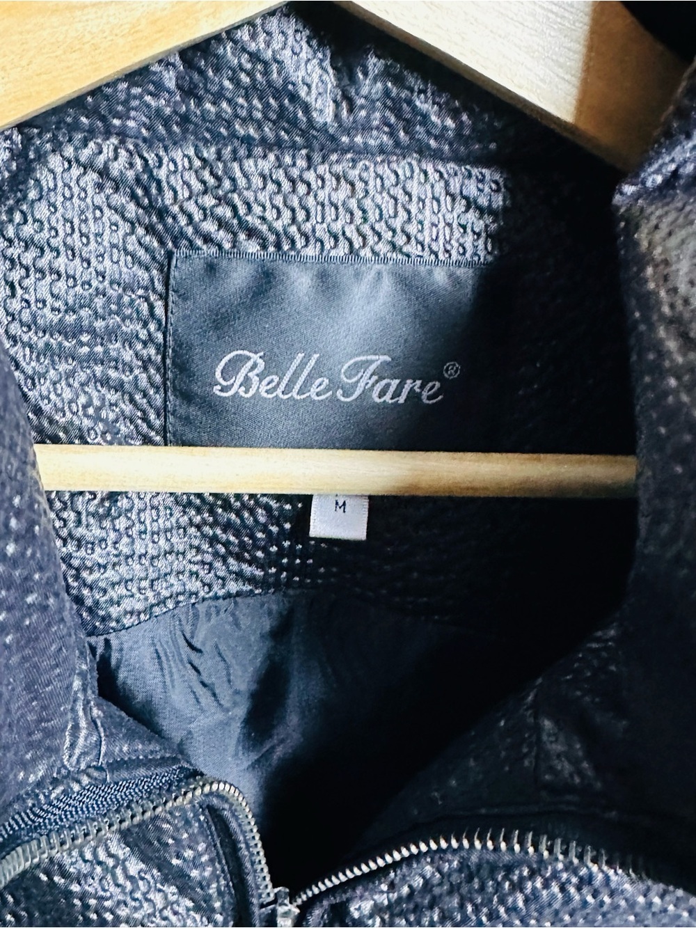 Belle Fare Women's Puffer Vest- Black Textured-M-Down Fully Zipped Small Pockets - Picture 4 of 11